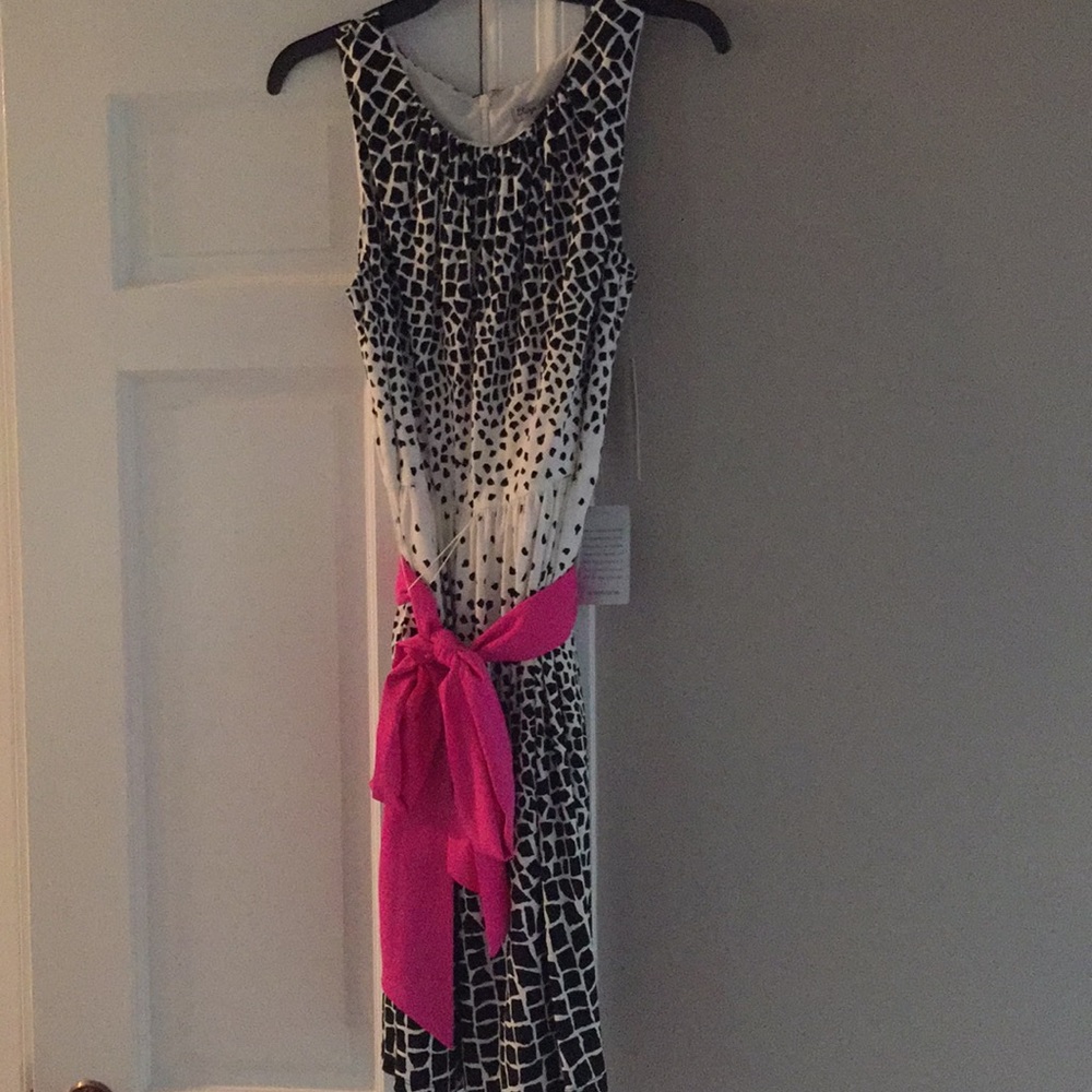 NWT Eliza J black & white dress with hot pink belt